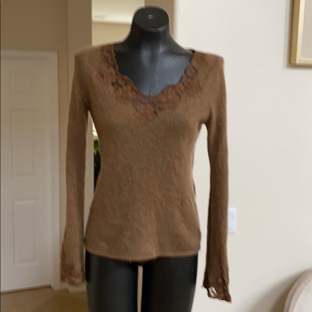 Cashmere sweater